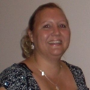 Meet your Posher, Cynthia